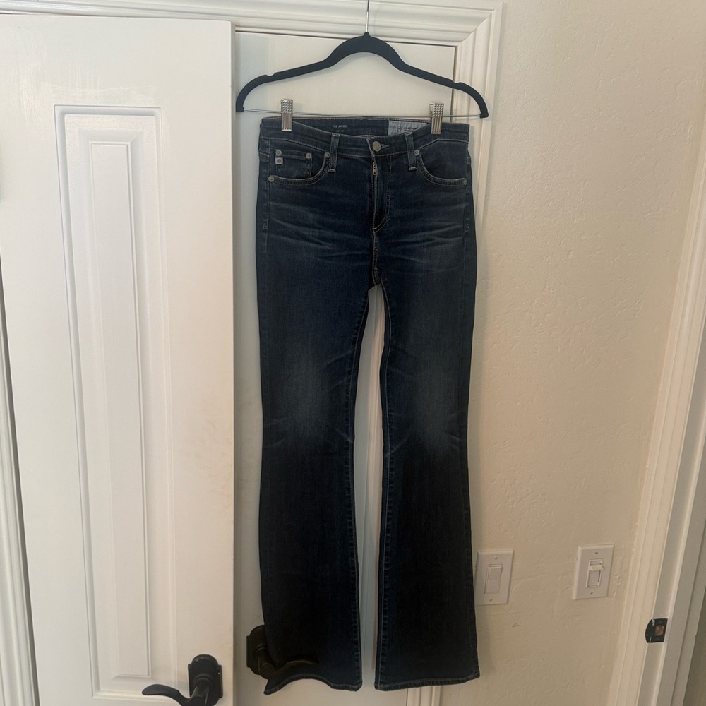 AG Adriano Goldschmied Mid Rise Angel Boot Fit

Medium dark blue denim